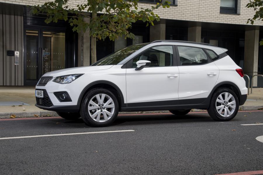  Seat Arona 2017 года  (UK) (фото 22 из 40)